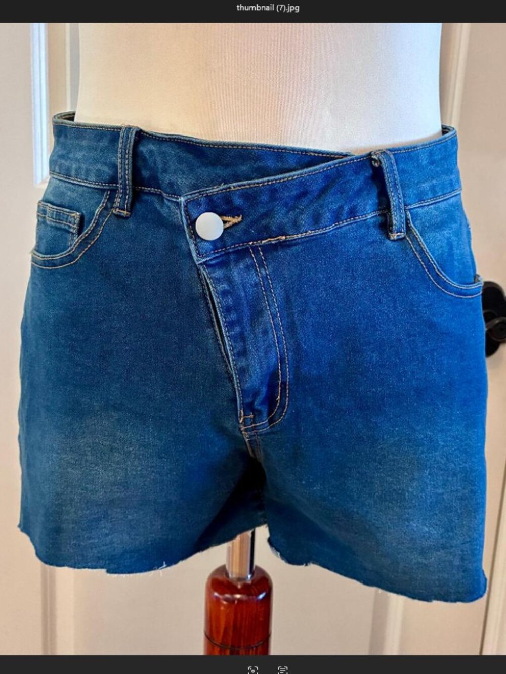 New with Tags IWD Jean Shorts, Size M fits likes a Small, Very Stretchy